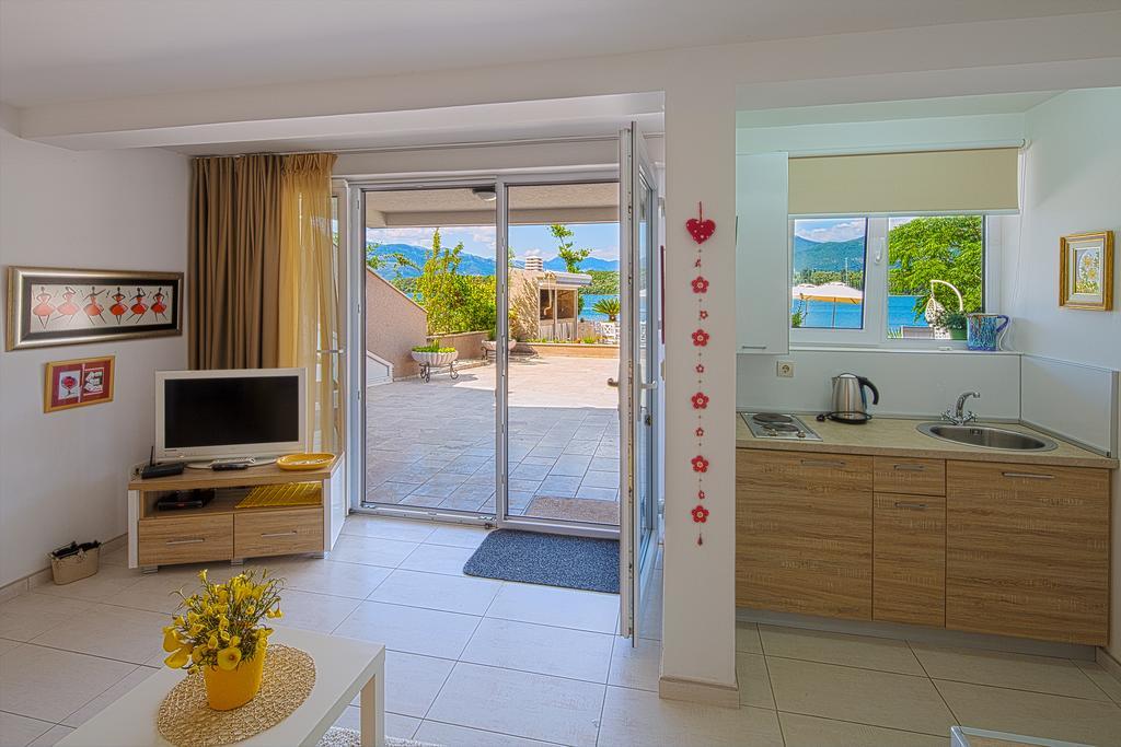 Aruba Apartments Τίβατ Εξωτερικό φωτογραφία