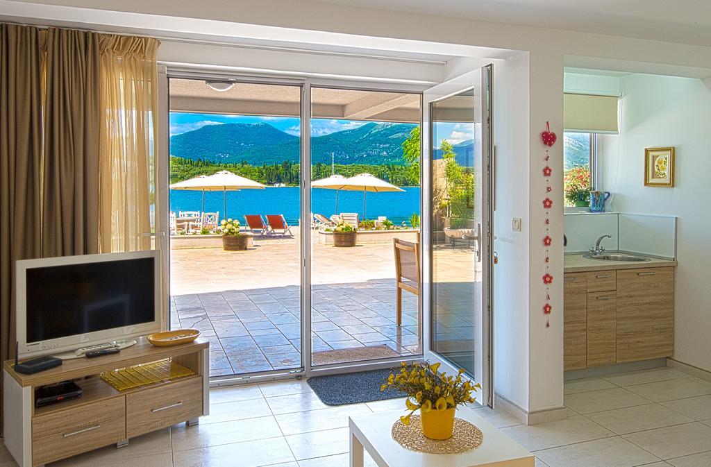 Aruba Apartments Τίβατ Εξωτερικό φωτογραφία